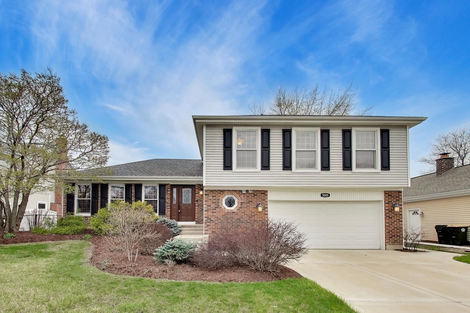 5020 Dukesberry Lane — Hoffman Estates, IL 60010