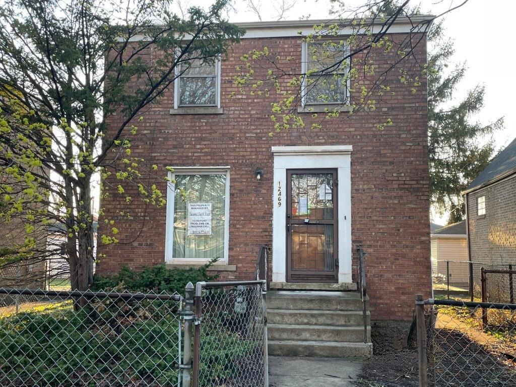 12469 S Wabash Avenue — Chicago, IL 60628
