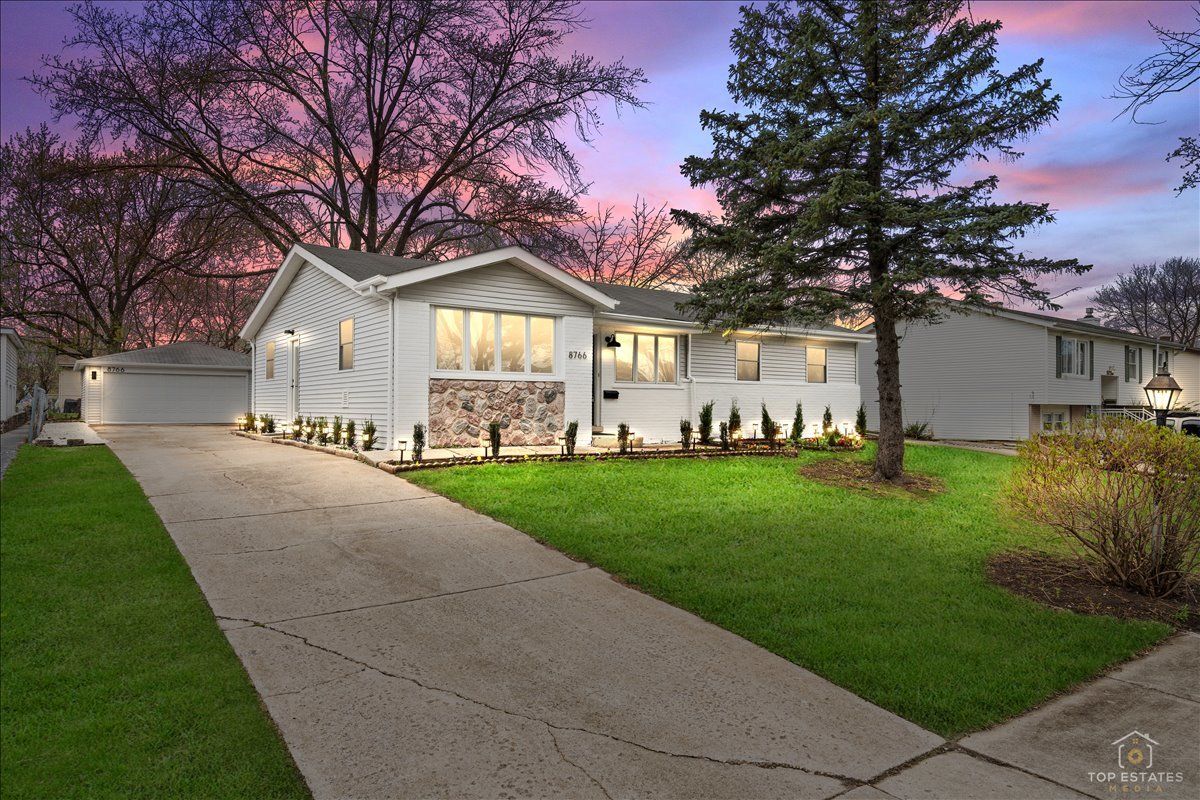 8766 83rd Court, Hickory Hills, IL 60457