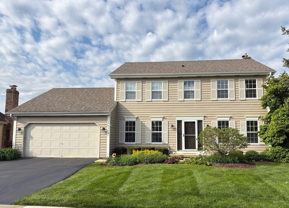 27W343 CHURCHILL Road, Winfield, IL 60190