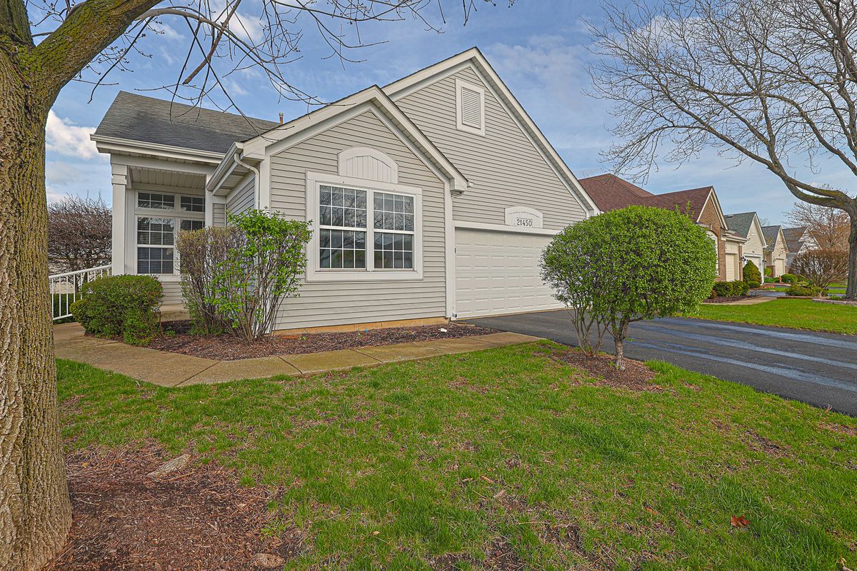 21450 Basswood Lane, Plainfield, IL 60544