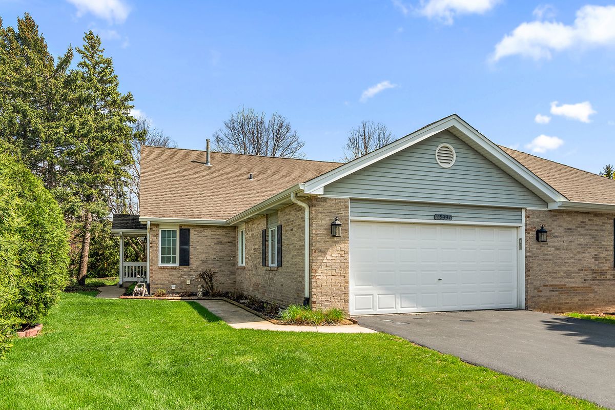 15331 Wilshire Drive, Orland Park, IL 60462