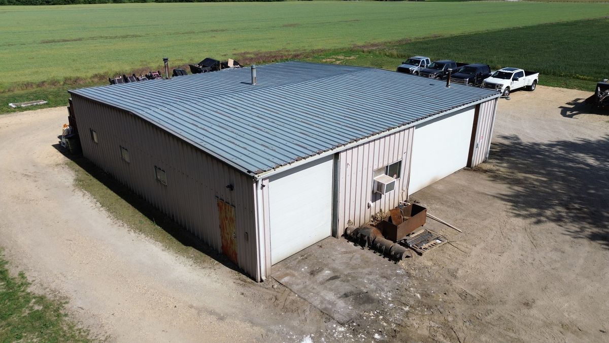 9316 S Il Rt 23, Marengo, IL 60152