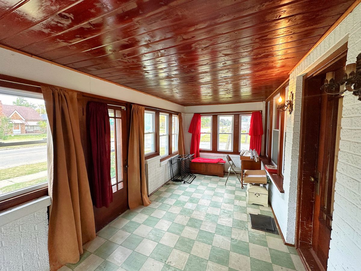 1121 MAIN Street, Streator, IL 61364