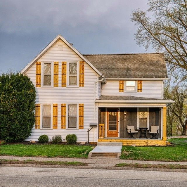 2621 3rd Street, Clinton, IA 52732