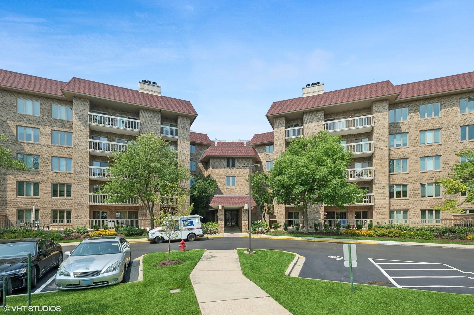 1280 Rudolph Road #3A — Northbrook, IL 60062