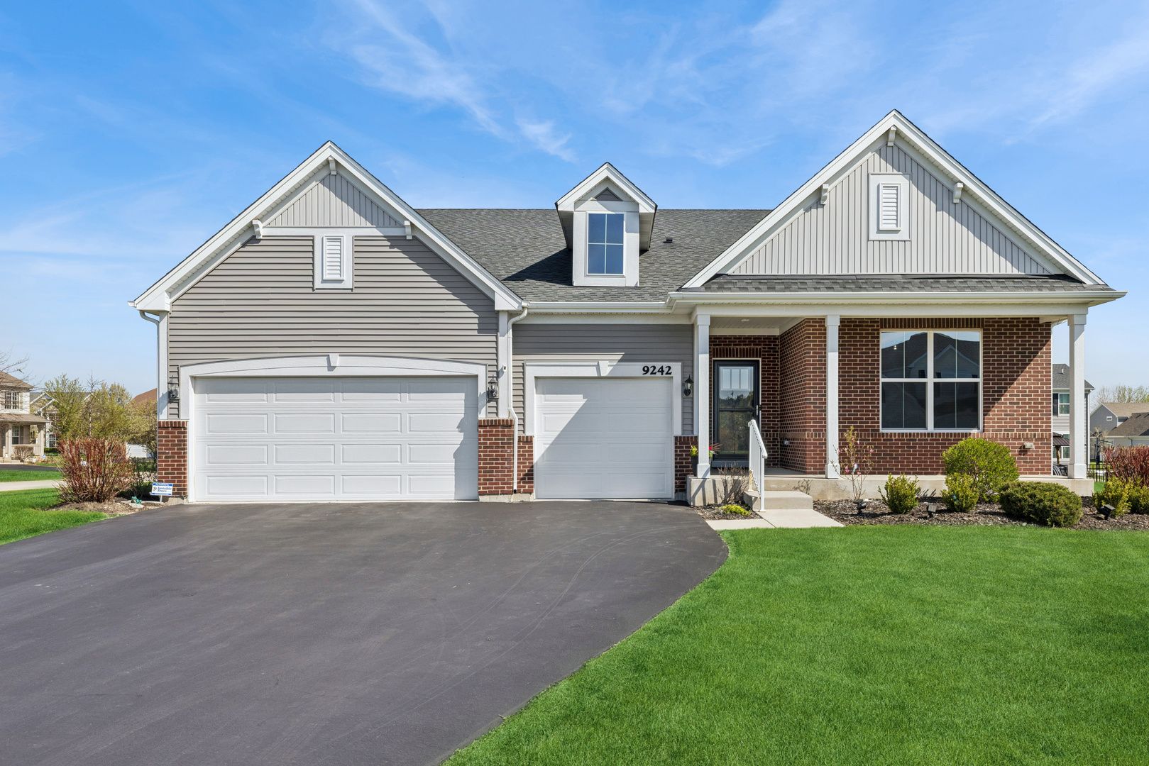 9242 Enstrom Court — Huntley, IL 60142
