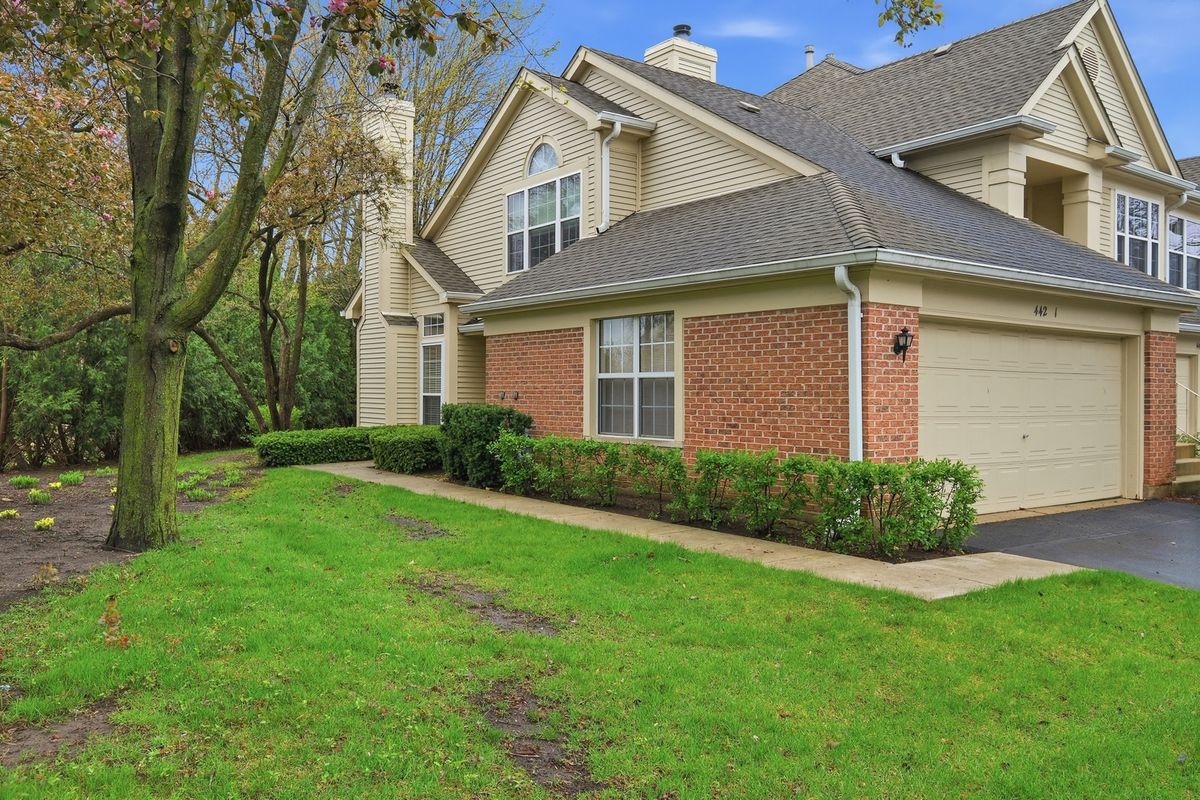 442 Cromwell Circle, Bartlett, IL 60103