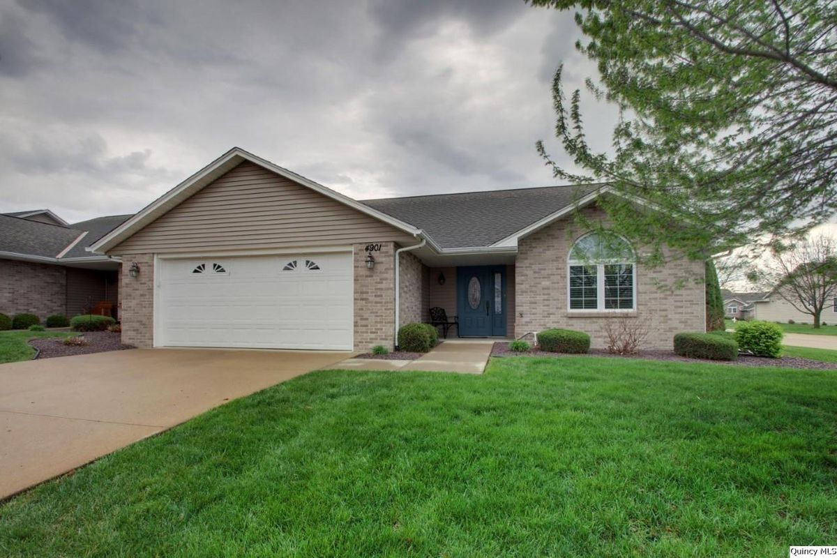 4901 Chestnut St., Quincy, IL 62305