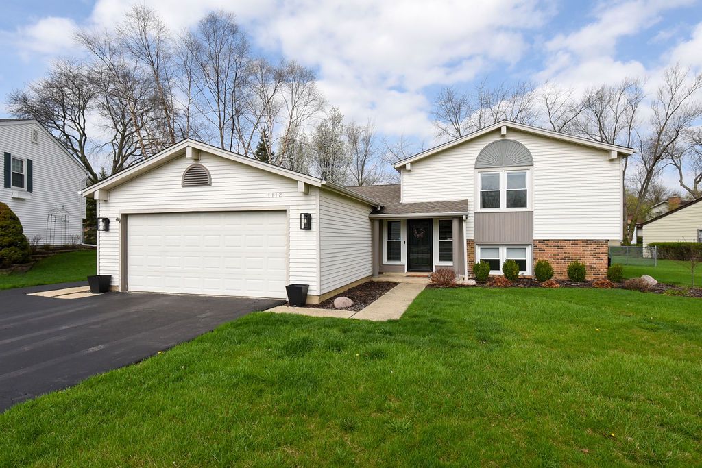 1112 Old Bridge Road, Palatine, IL 60067