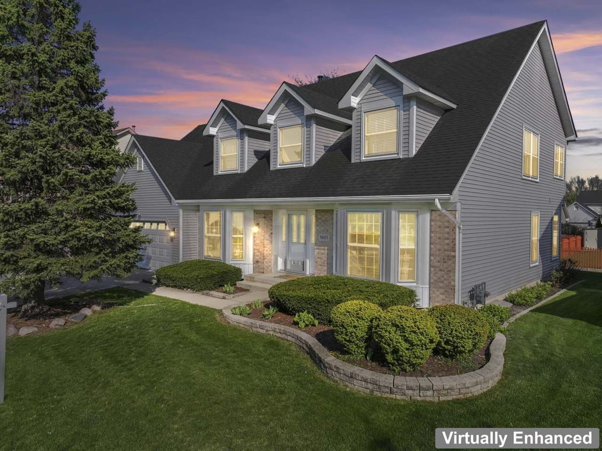 1601 Crowfoot Circle, Hoffman Estates, IL 60169