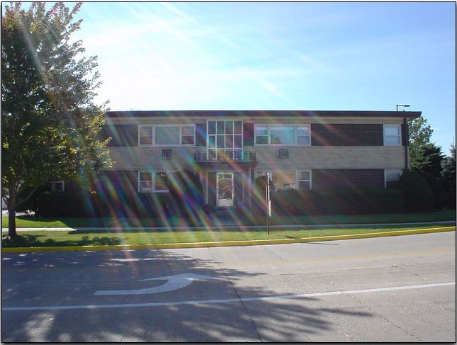 10351 Canterbury Street #2E — Westchester, IL 60154