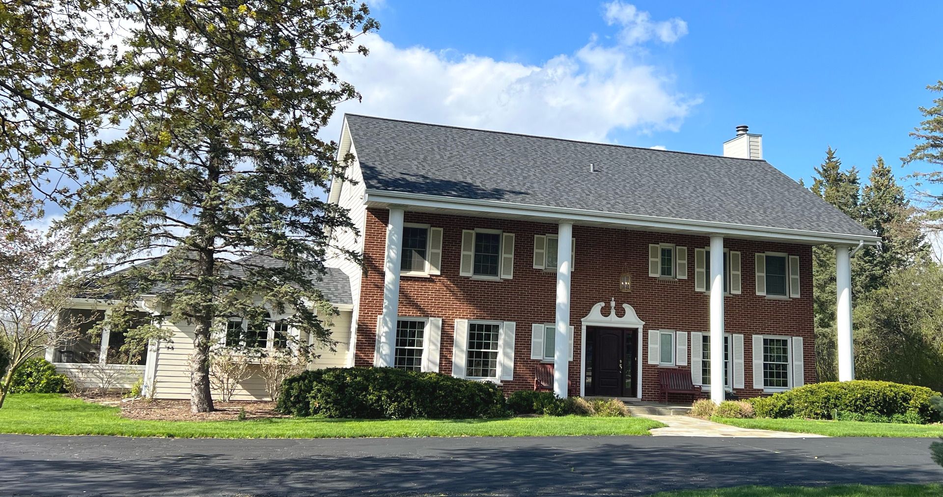 1900 Hickory Knoll Drive — Deerfield, IL 60015