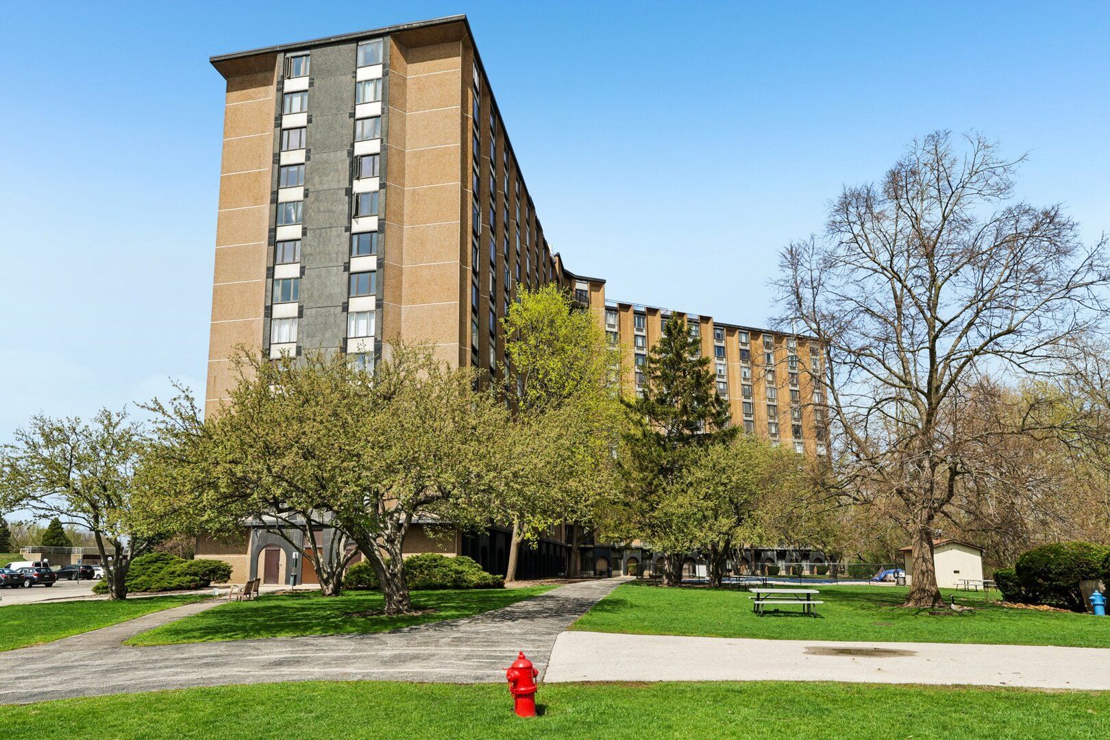 1 Renaissance Place #1022 — Palatine, IL 60067