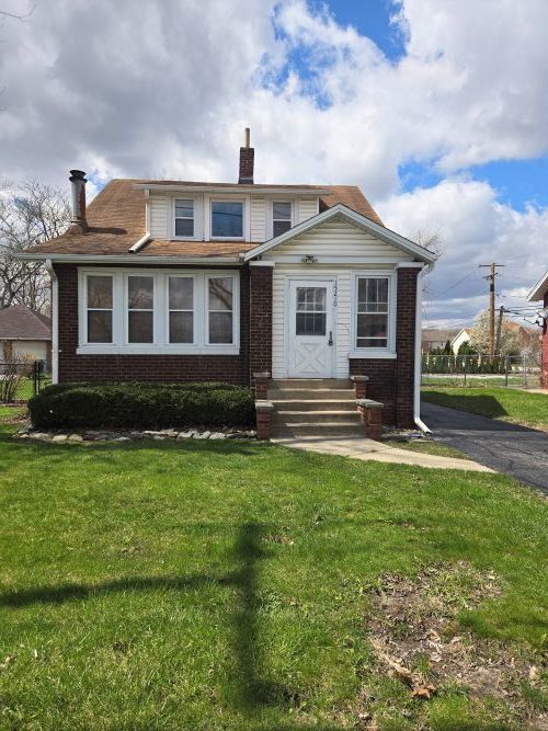 15210 S State Street — South Holland, IL 60473
