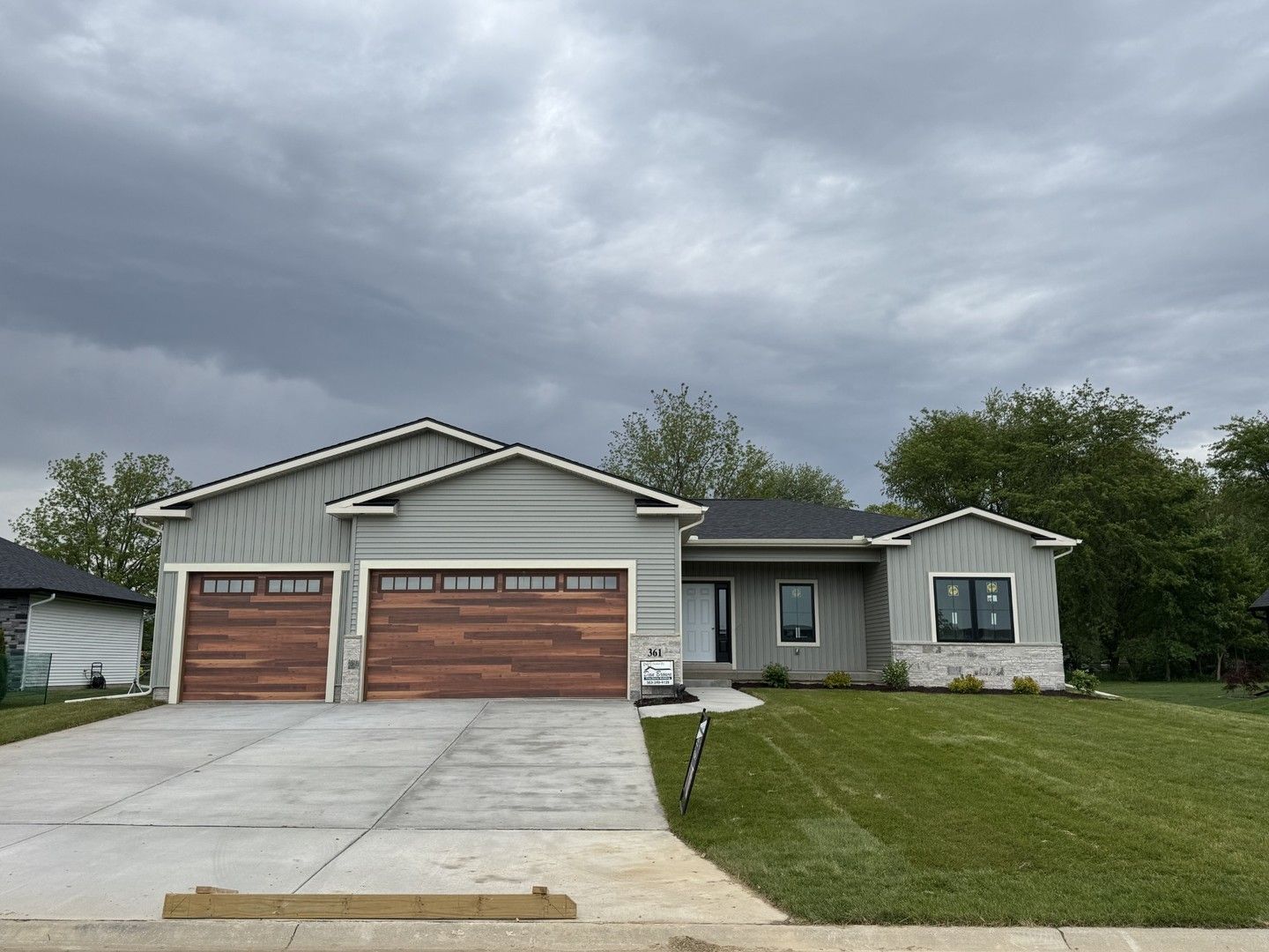 361 Linda Lane — Riverdale, IA 52722