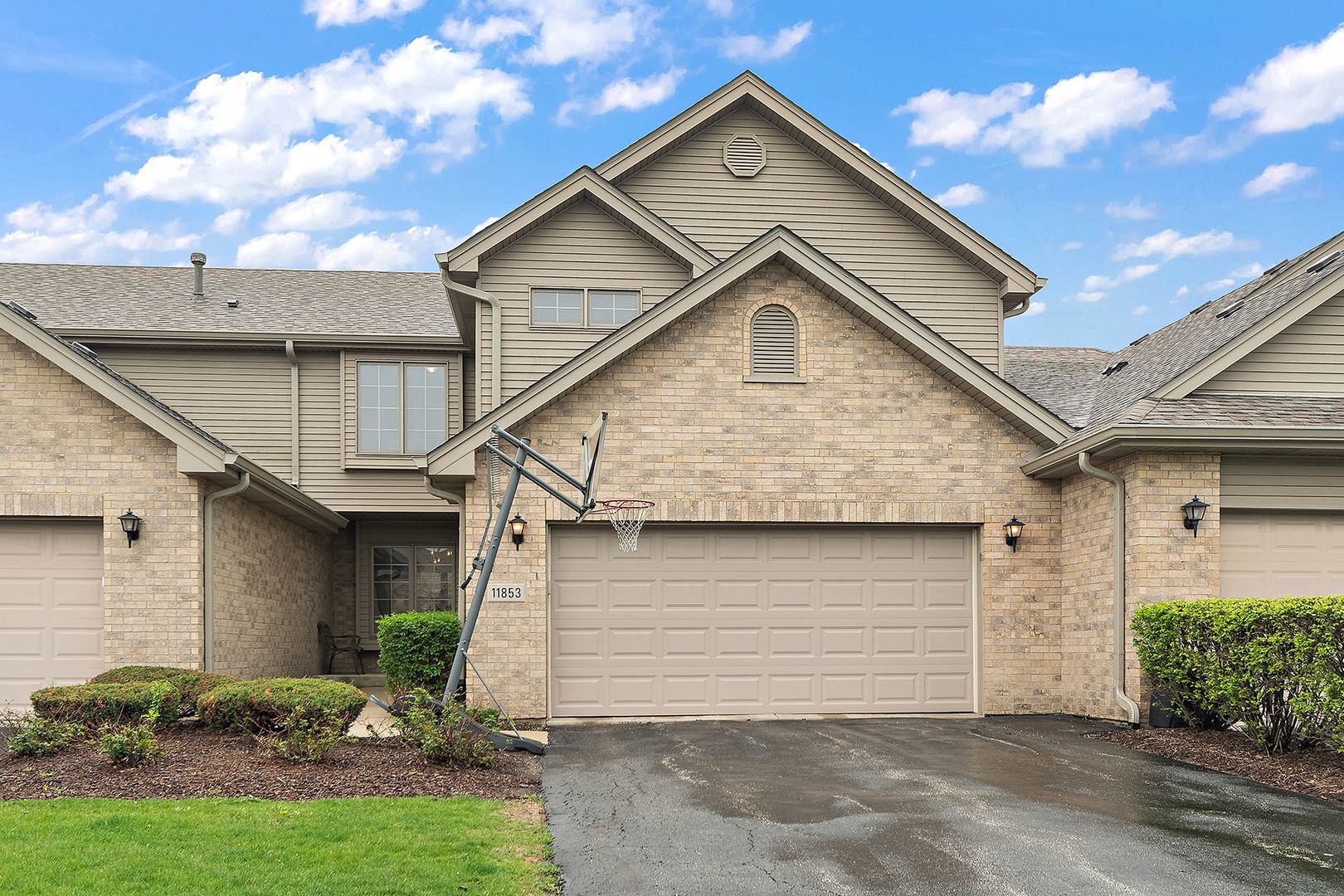 11853 Sterling Drive — Orland Park, IL 60467