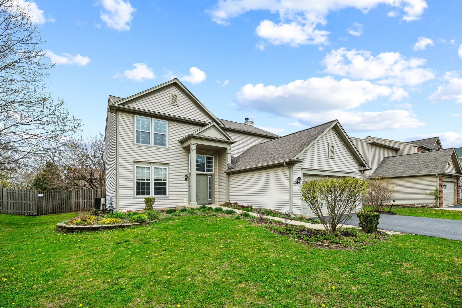 9 Lilac Court — Bolingbrook, IL 60490