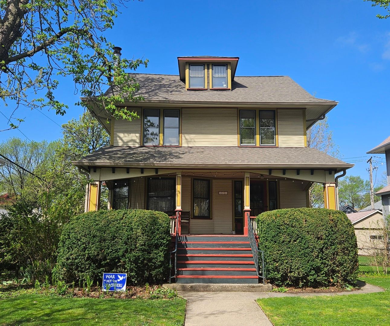 833 Scoville Avenue — Oak Park, IL 60304