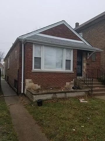 8128 S Coles Avenue — Chicago, IL 60617