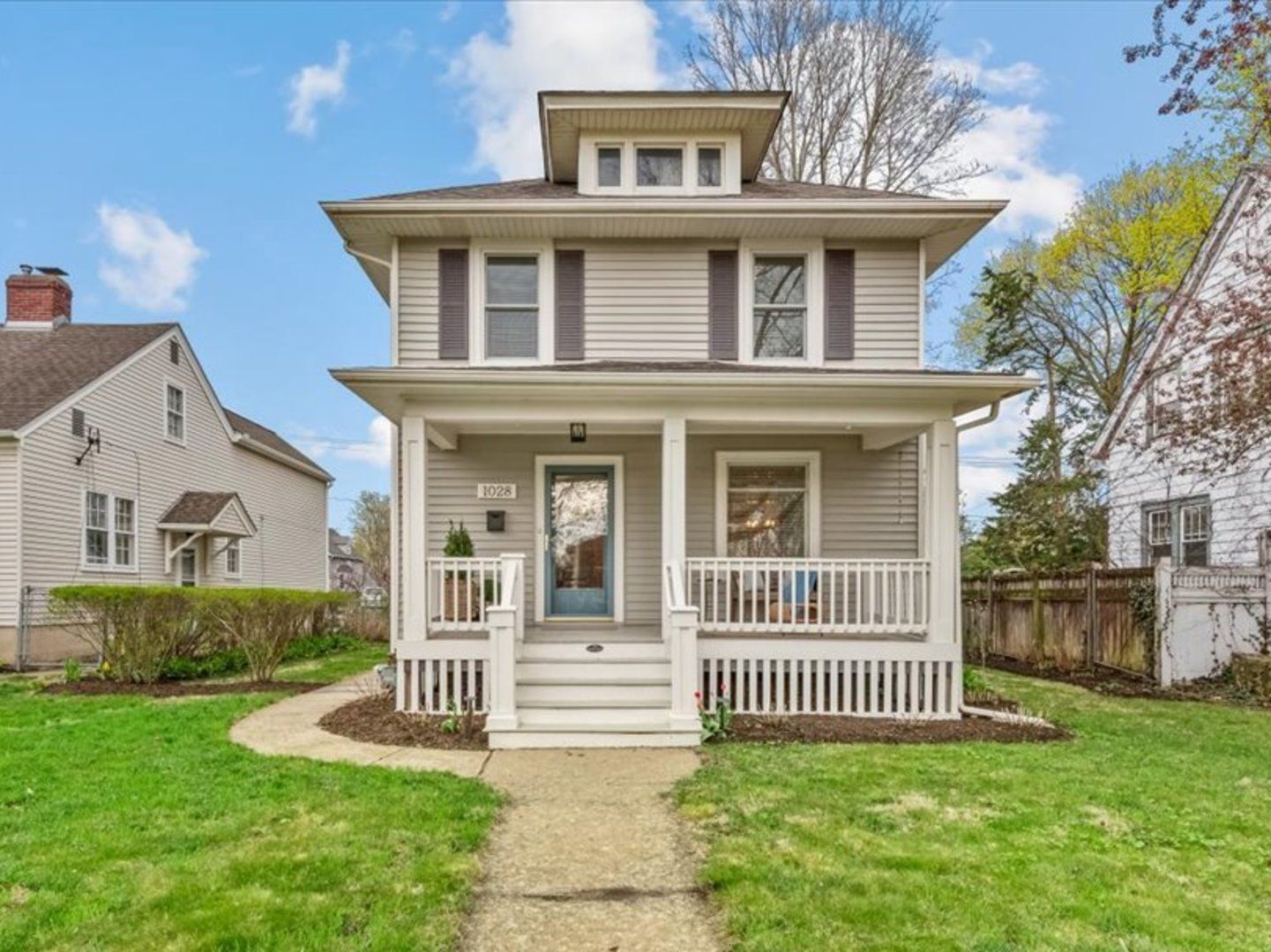 1028 S 4th Street — St. Charles, IL 60174