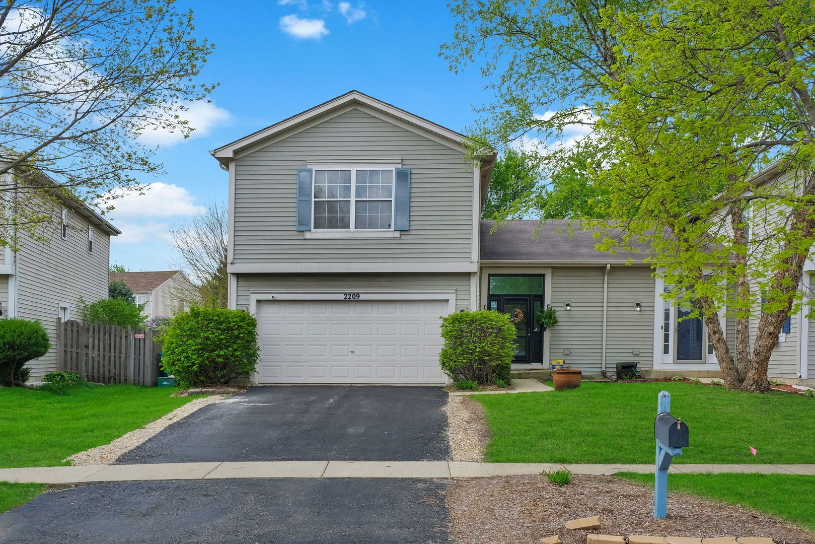 2209 Carpenter Avenue — Plainfield, IL 60586