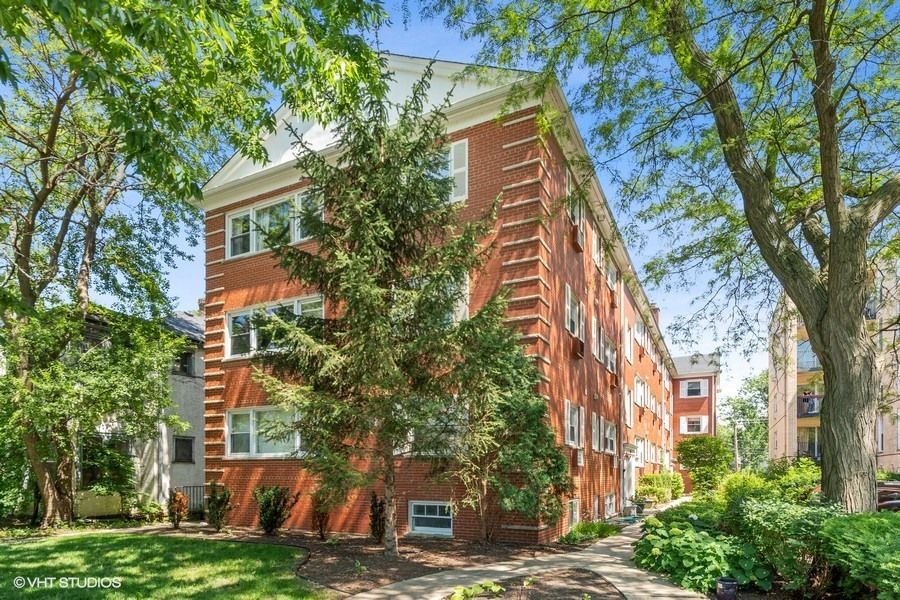 2145 Ridge Avenue #3A — Evanston, IL 60201
