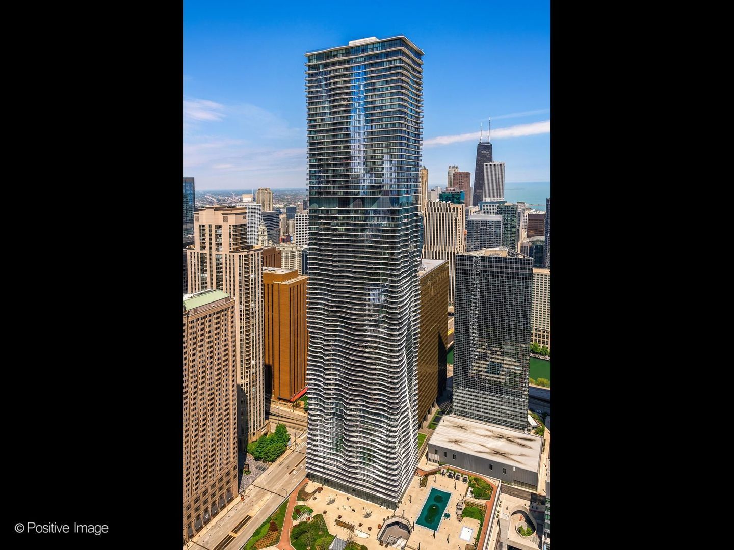 225 N Columbus Drive #6705 — Chicago, IL 60601