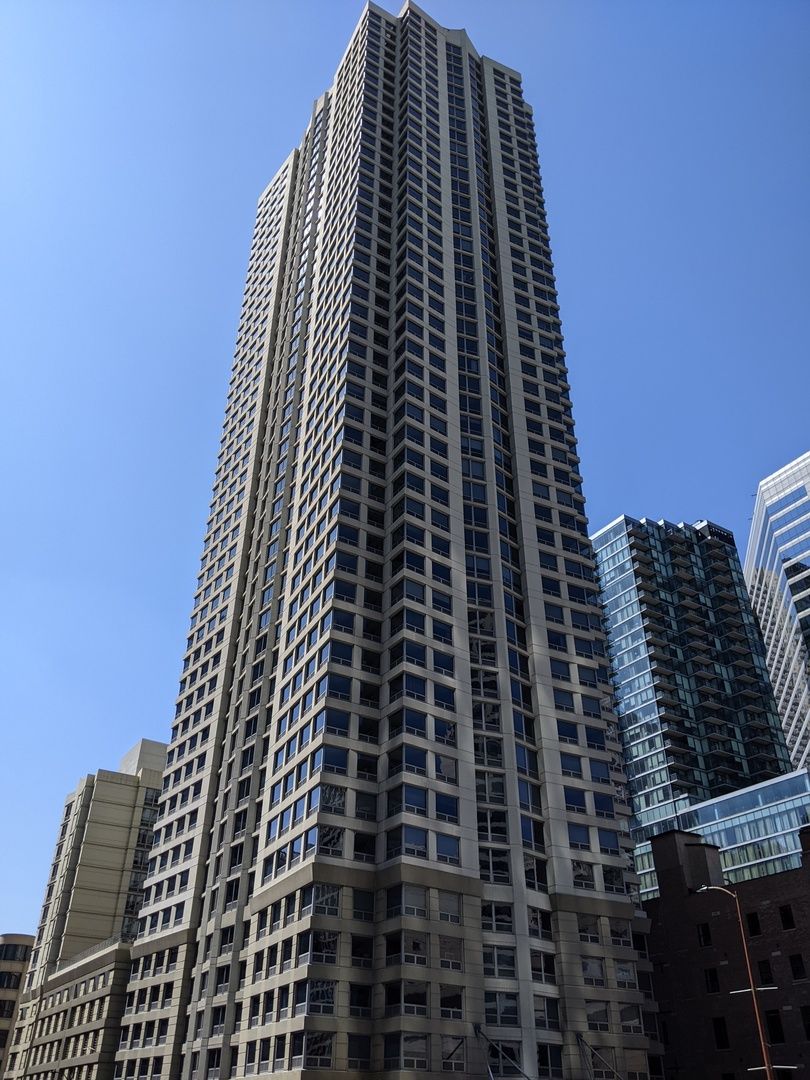 440 Wabash Avenue, Chicago, IL 60611