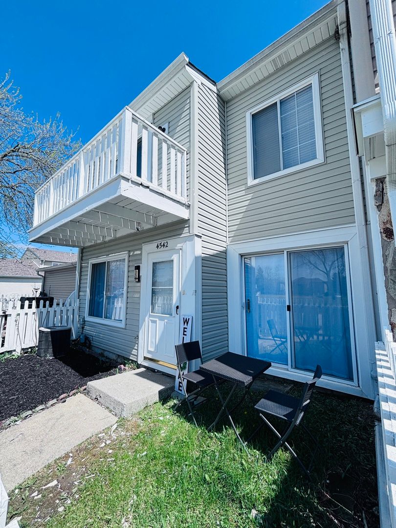4542 Windsor Lane — Country Club Hills, IL 60478
