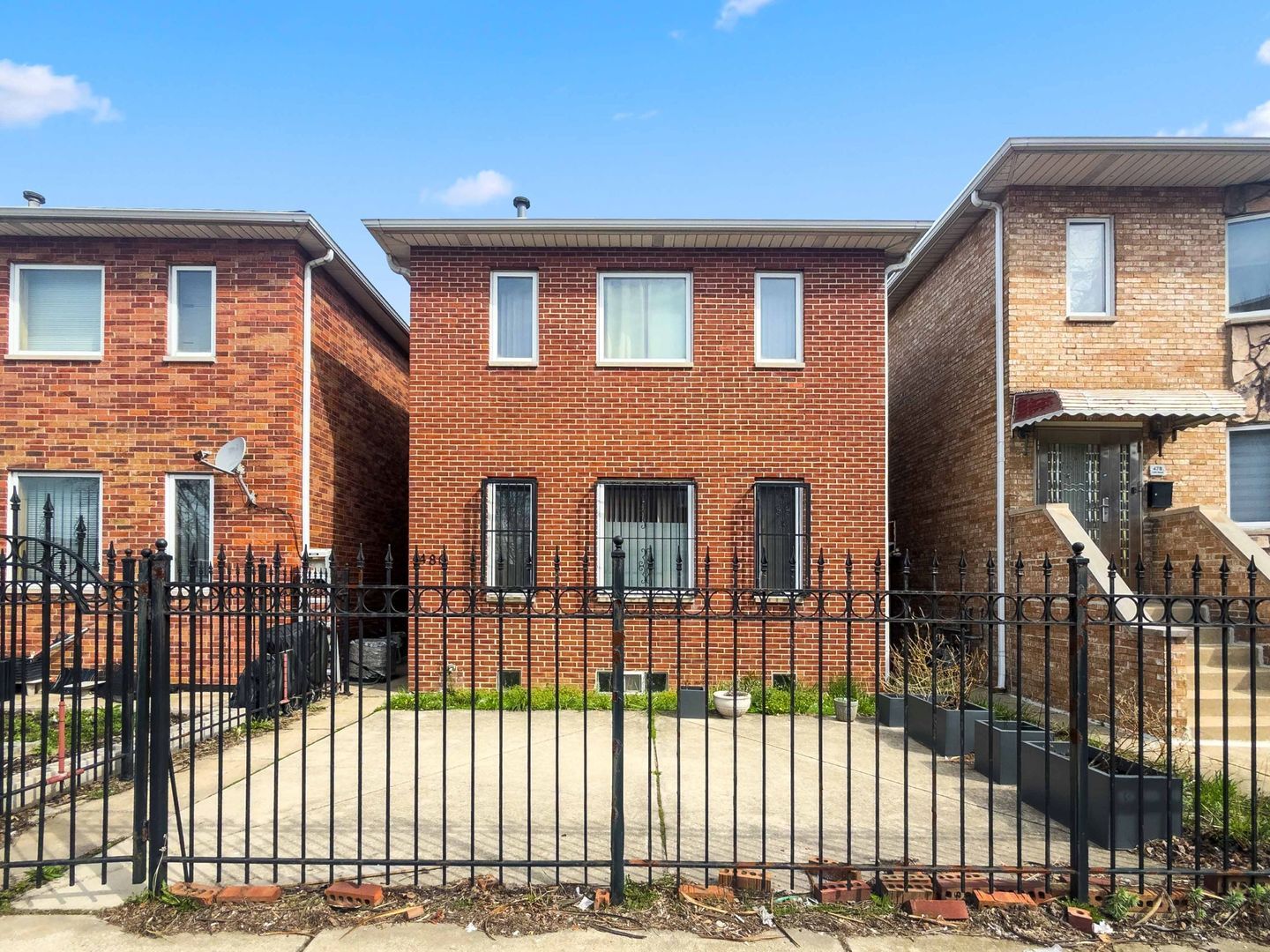 480 W 24th Street #C — Chicago, IL 60616