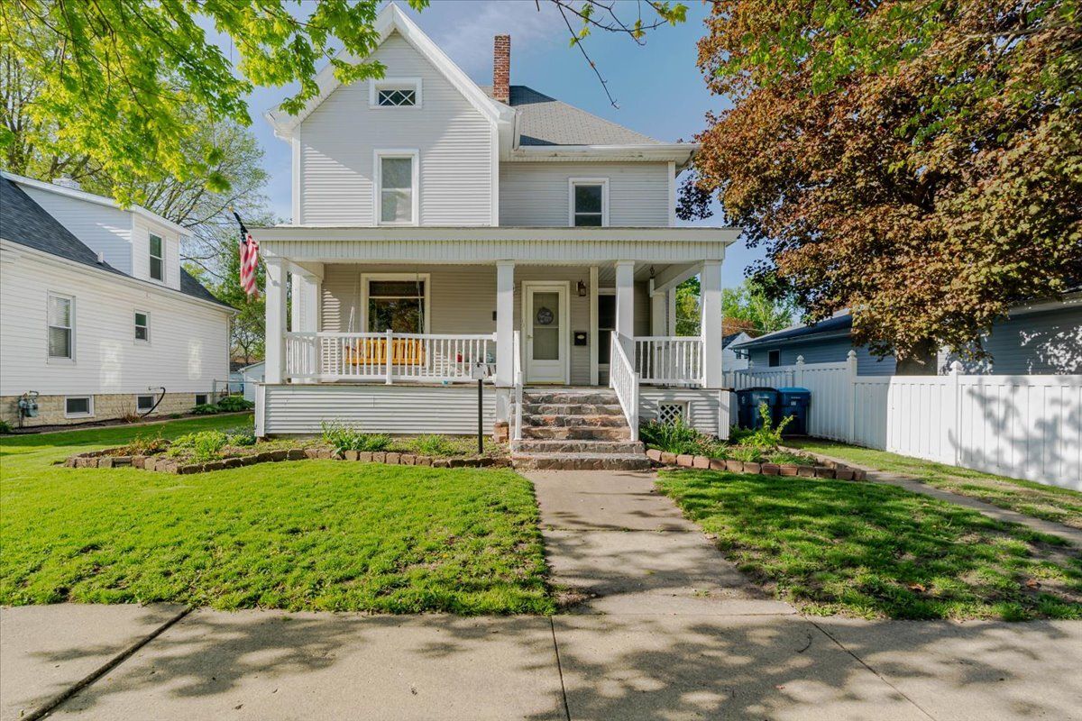 117 Humiston Street — Pontiac, IL 61764