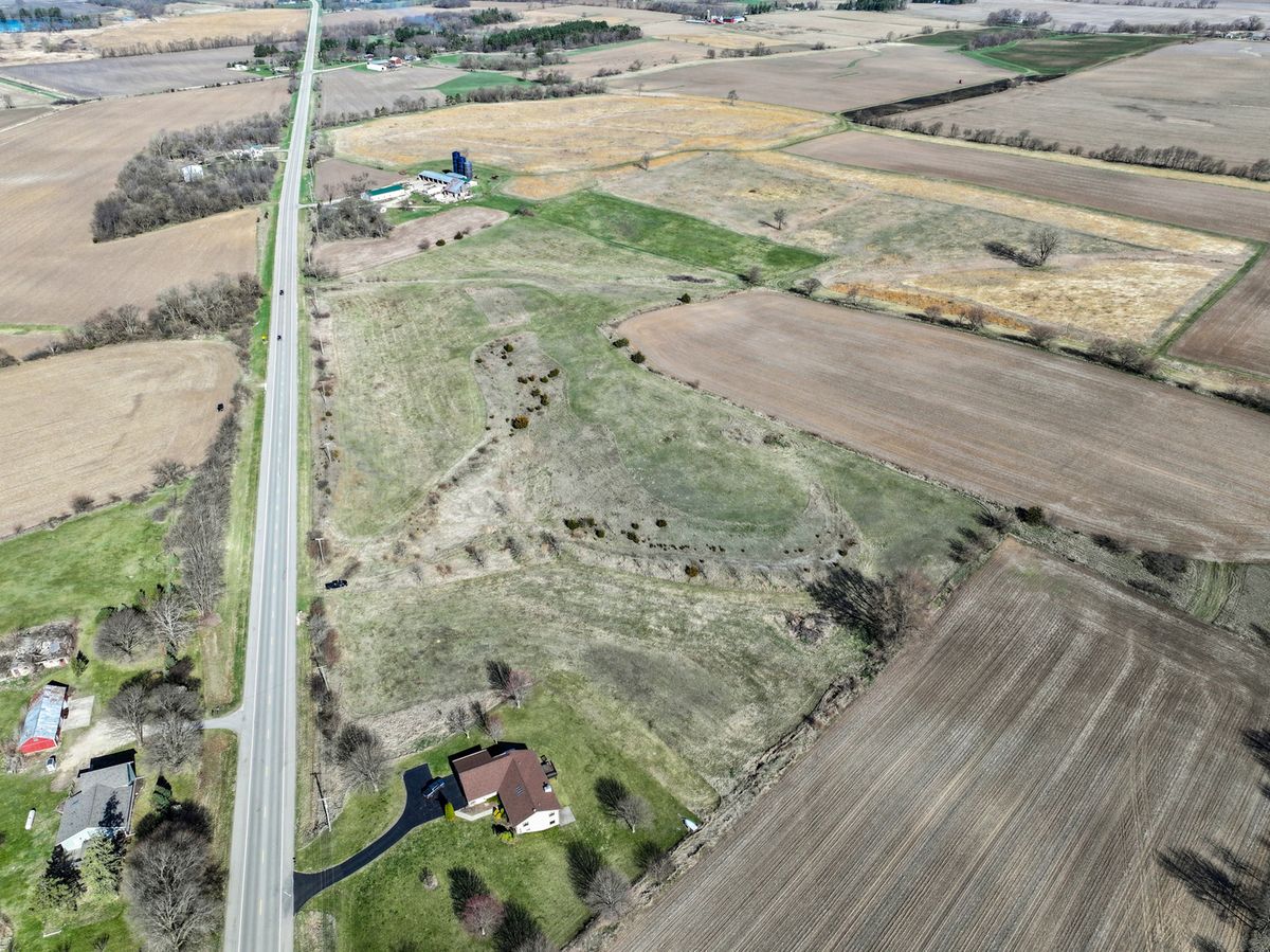 88xx Trask Bridge Road, Winnebago, IL 61088