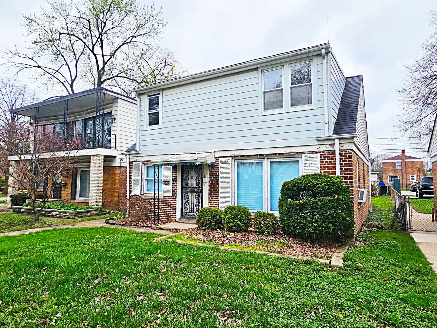 10650 S Peoria Street — Chicago, IL 60643