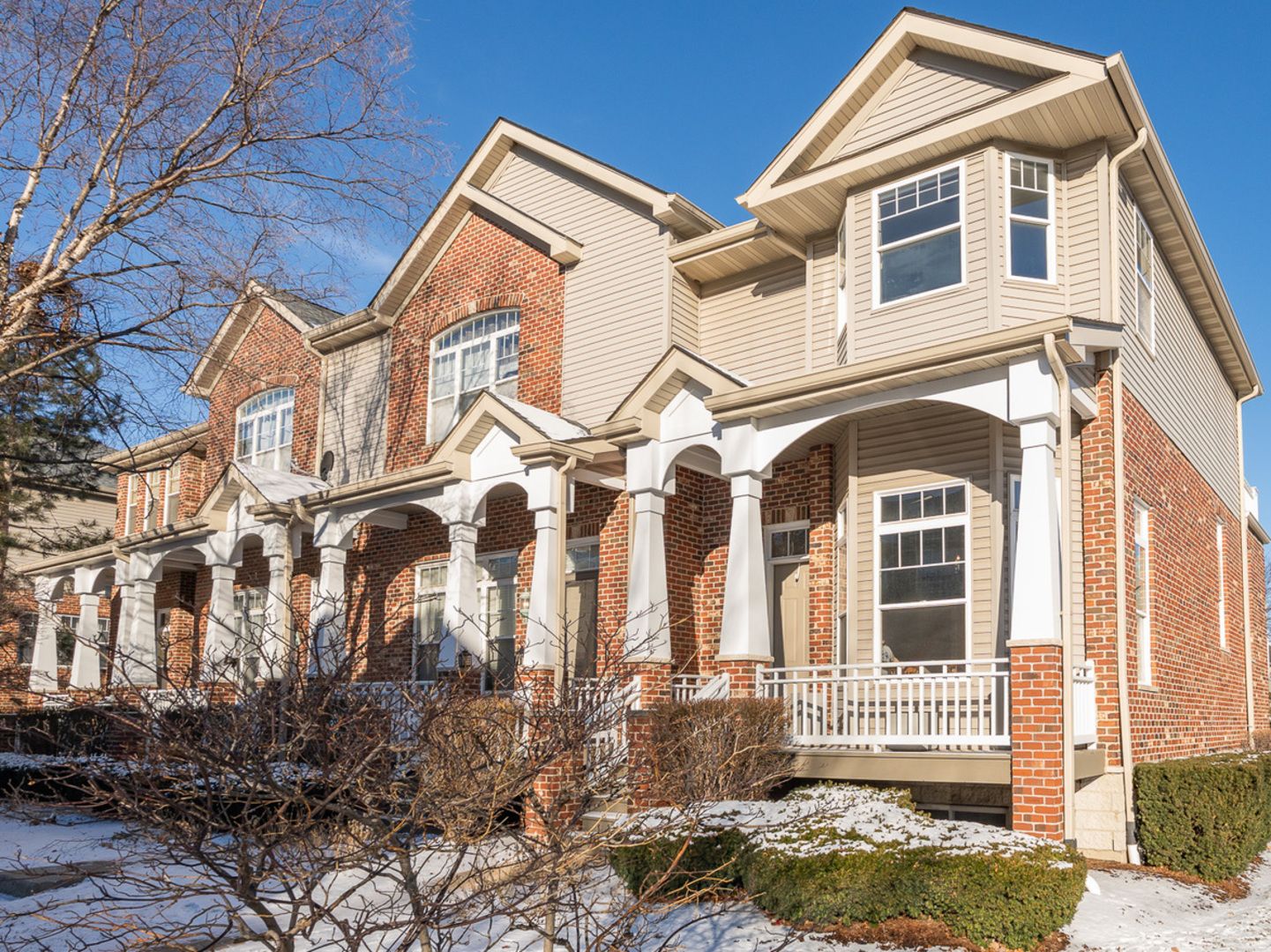 1121 River Bend Lane — Lisle, IL 60532