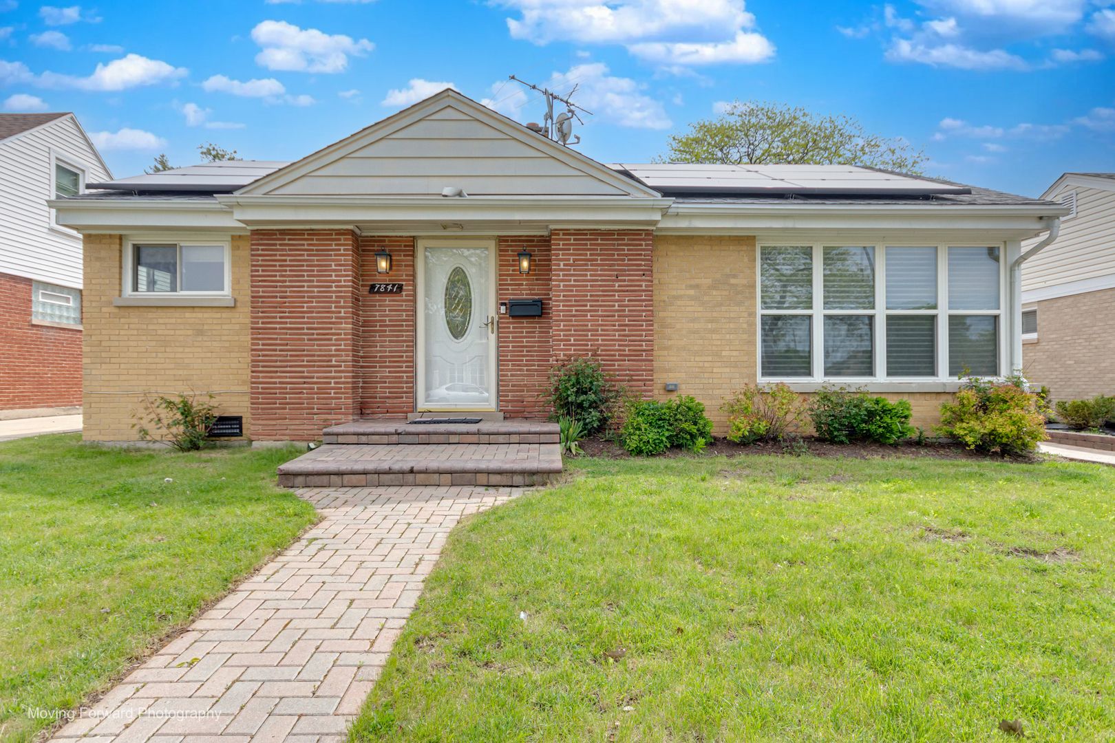 7841 N Odell Avenue — Niles, IL 60714