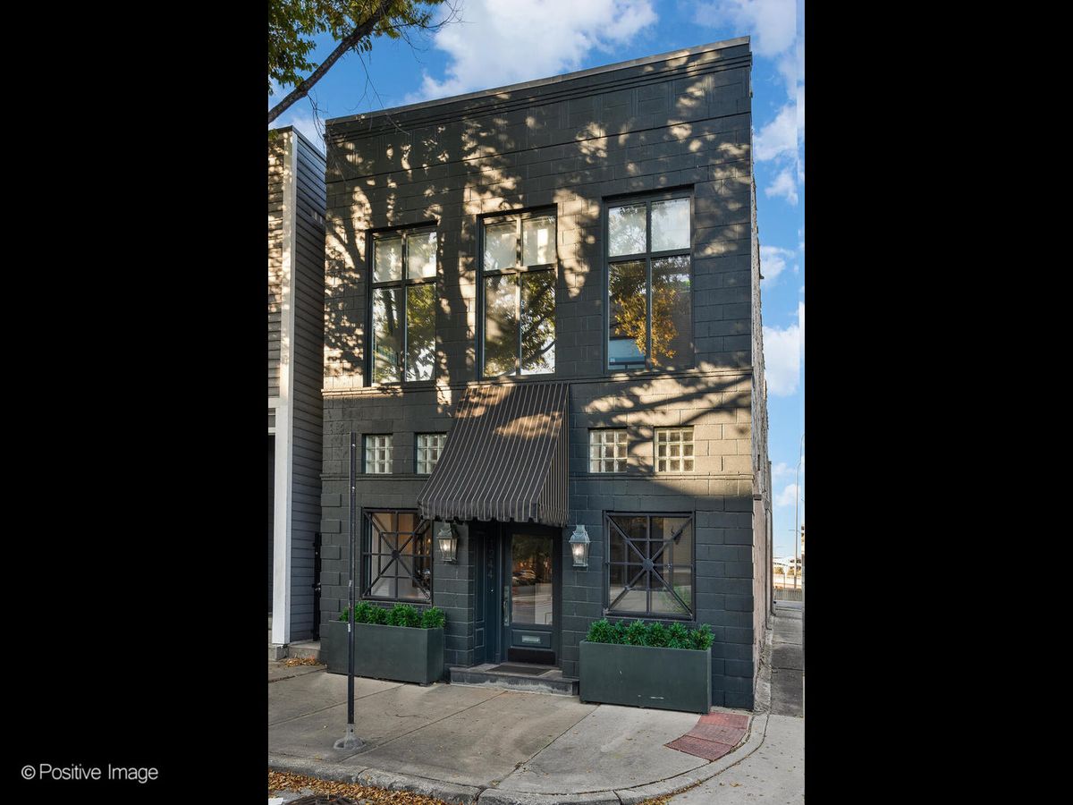 1244 Chicago Avenue, Chicago, IL 60642
