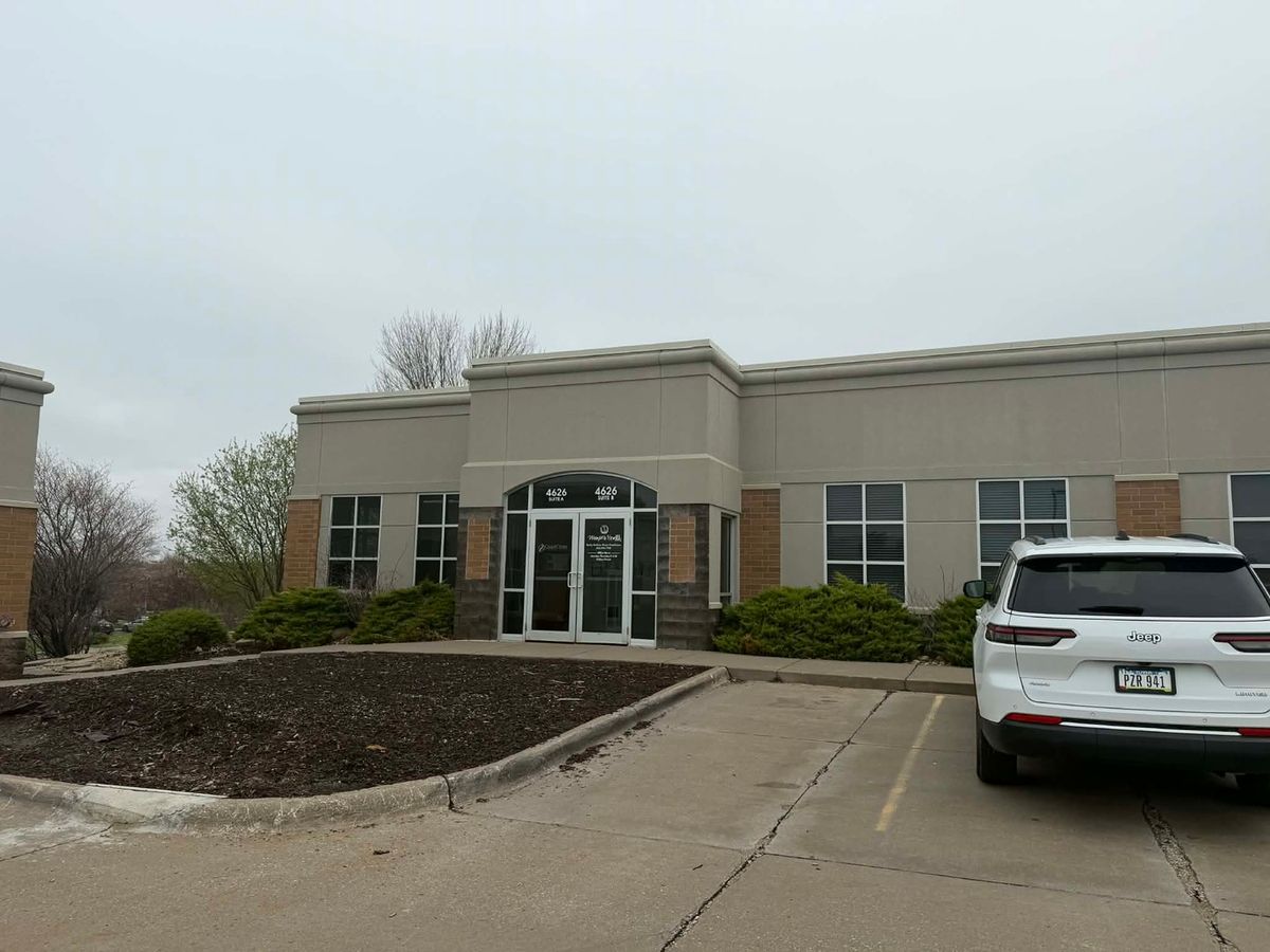 4626 Progress Drive, Davenport, IA 52807