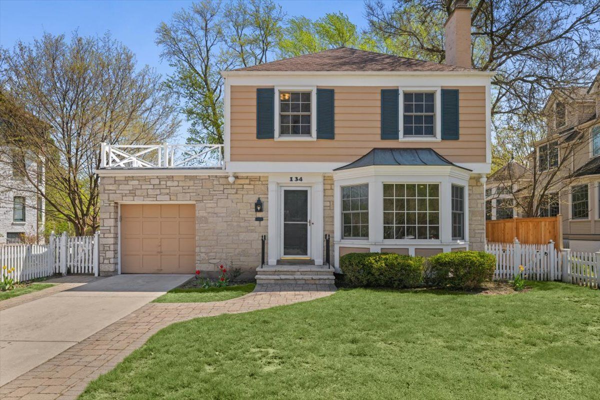 134 Park Avenue — Wilmette, IL 60091