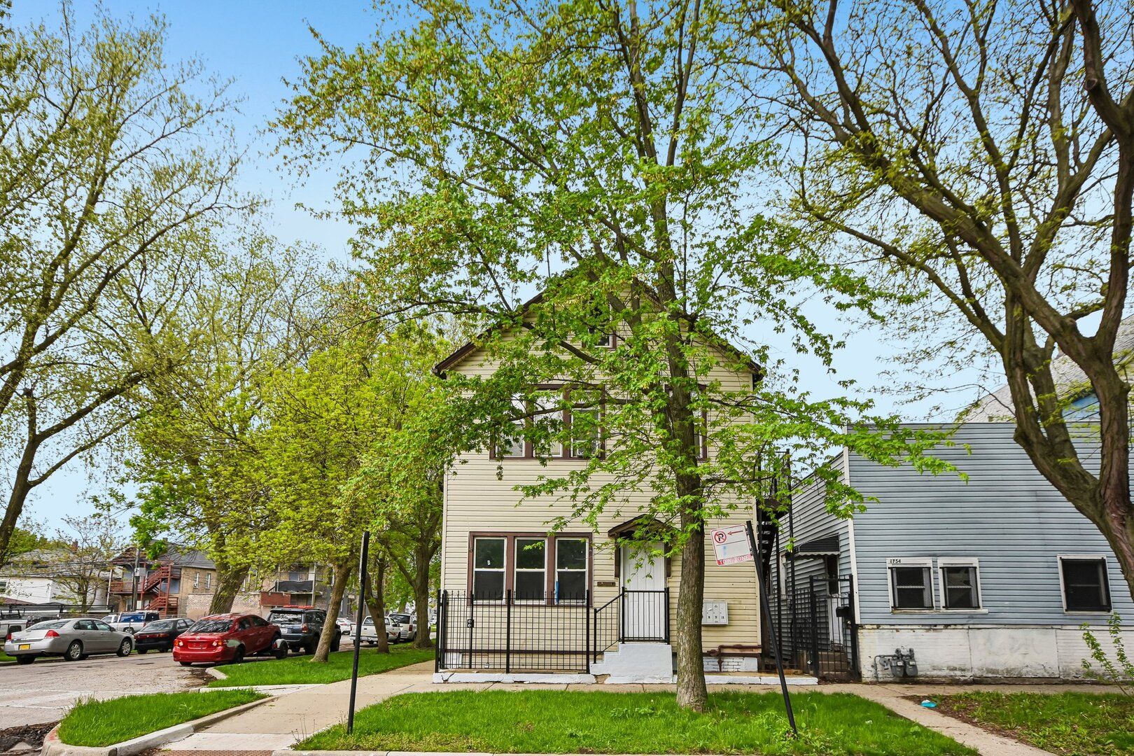 8756 S Exchange Avenue — Chicago, IL 60617