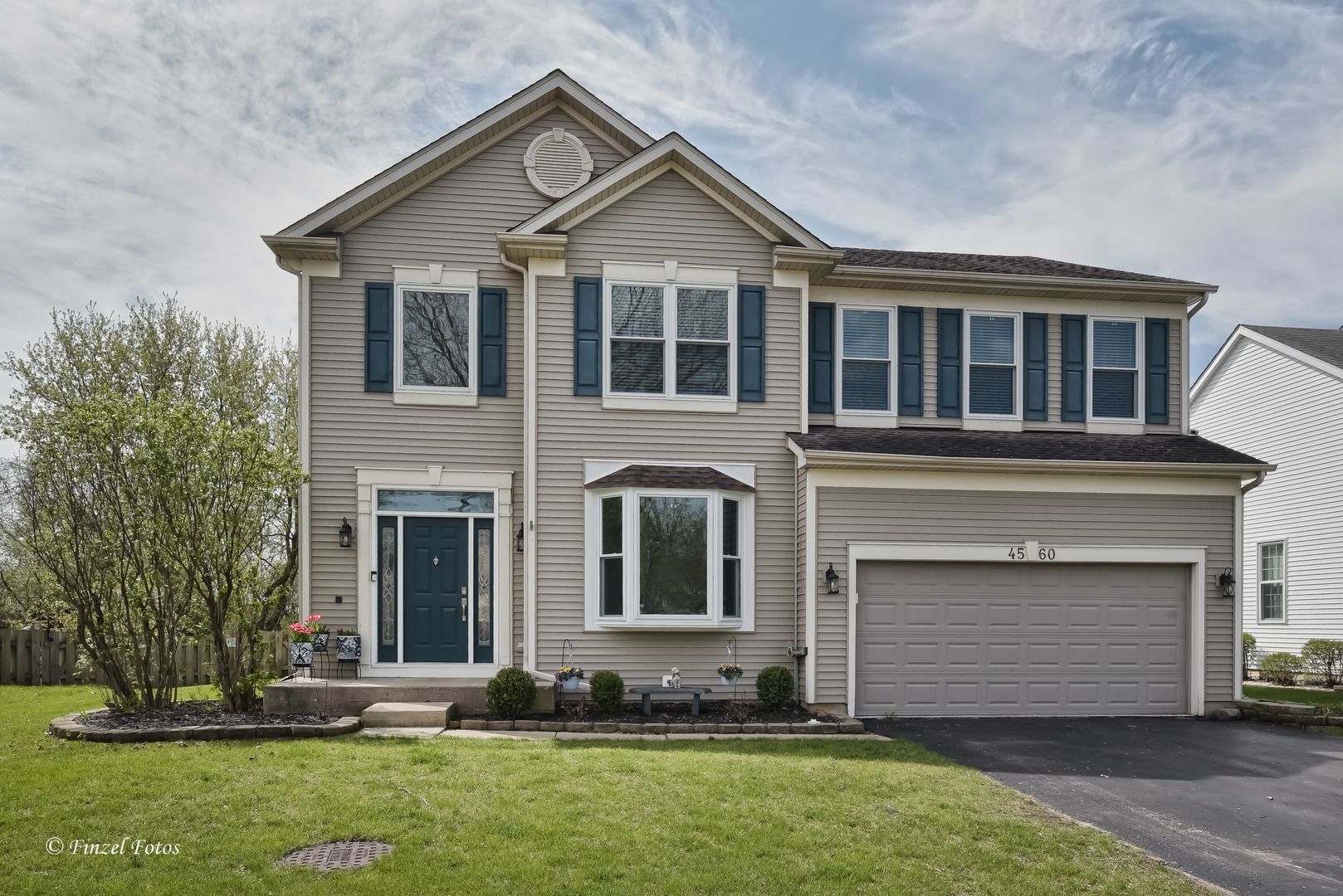4560 Mackinac Street — Lake In The Hills, IL 60156
