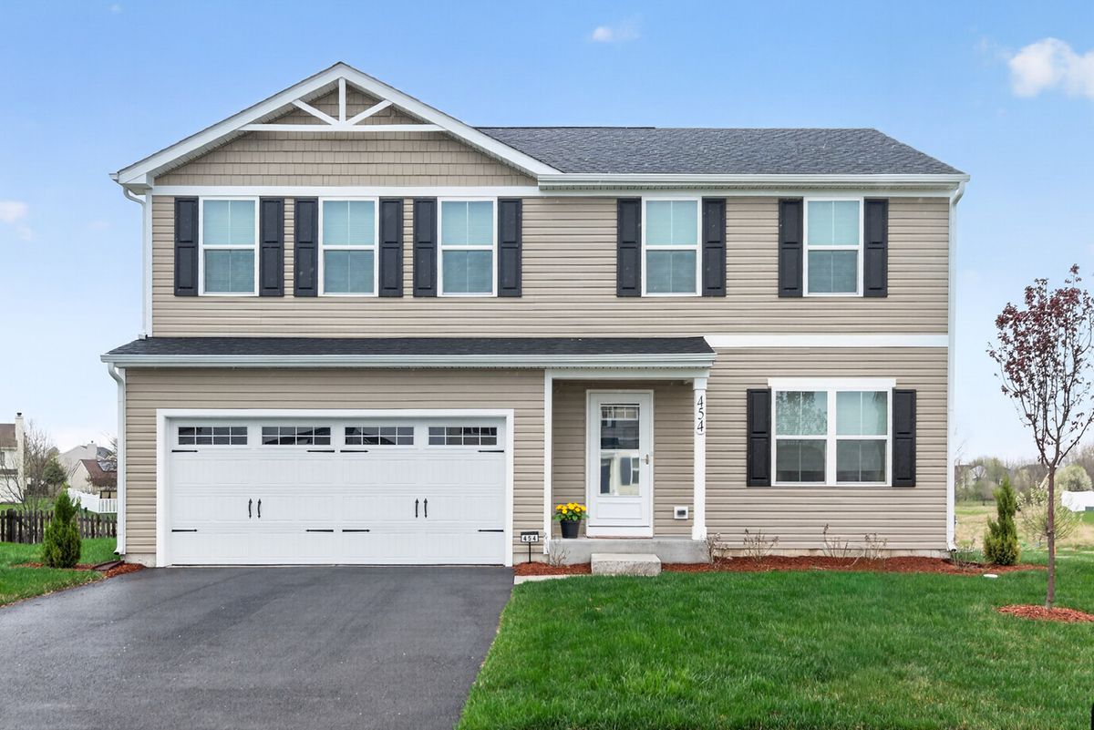 454 Thresher Street, DeKalb, IL 60115