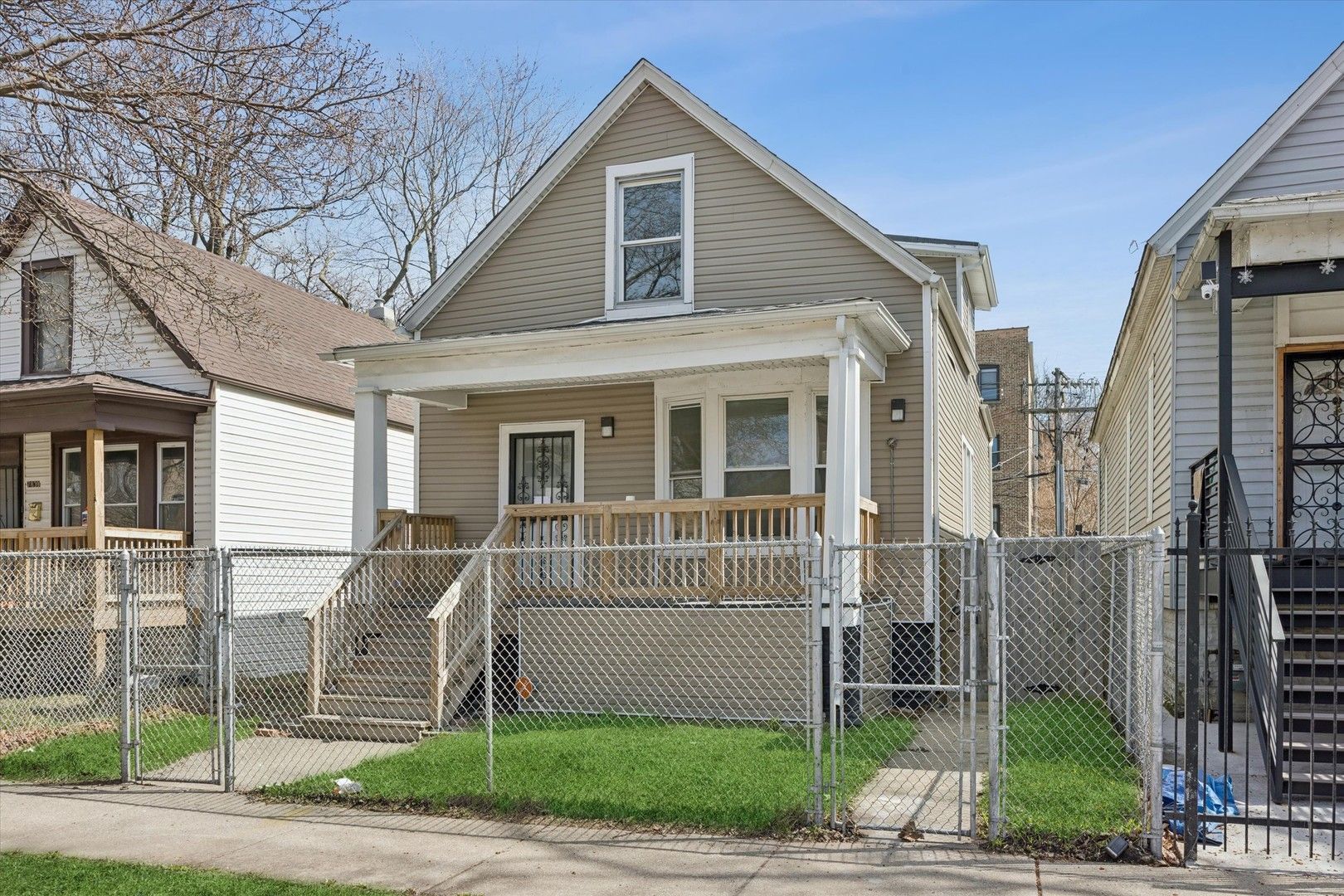 7845 S Ingleside Avenue — Chicago, IL 60619