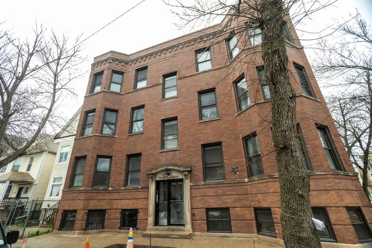 2256 Sawyer Avenue, Chicago, IL 60647