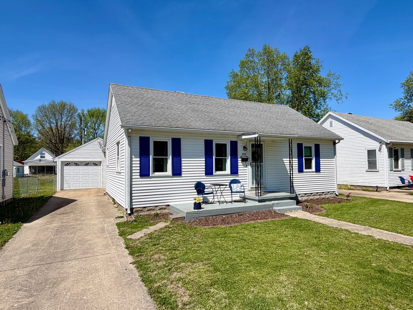1409 S 14th Street — Mattoon, IL 61938