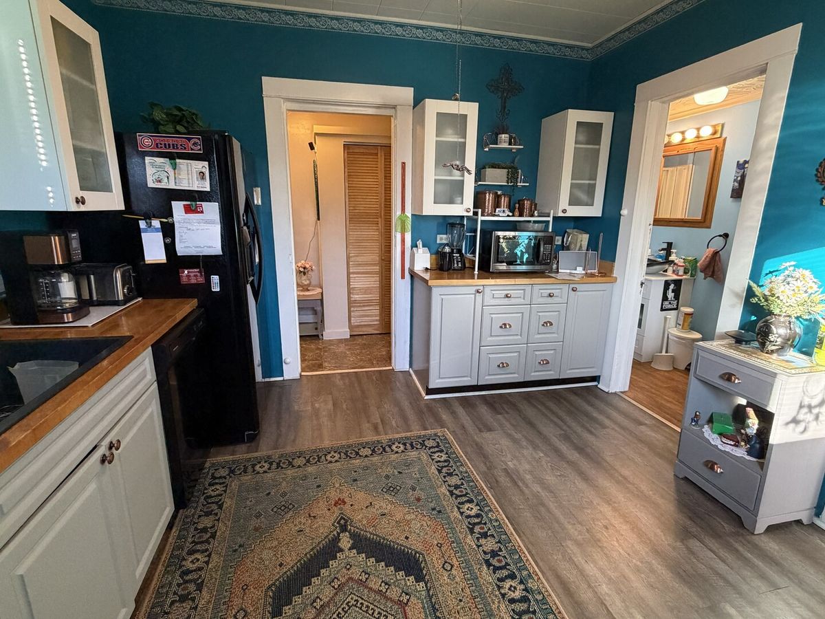 304 Avenue D, Rochelle, IL 61068