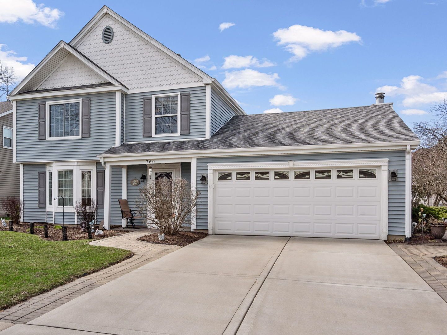 760 Thunderbird Trail — Carol Stream, IL 60188