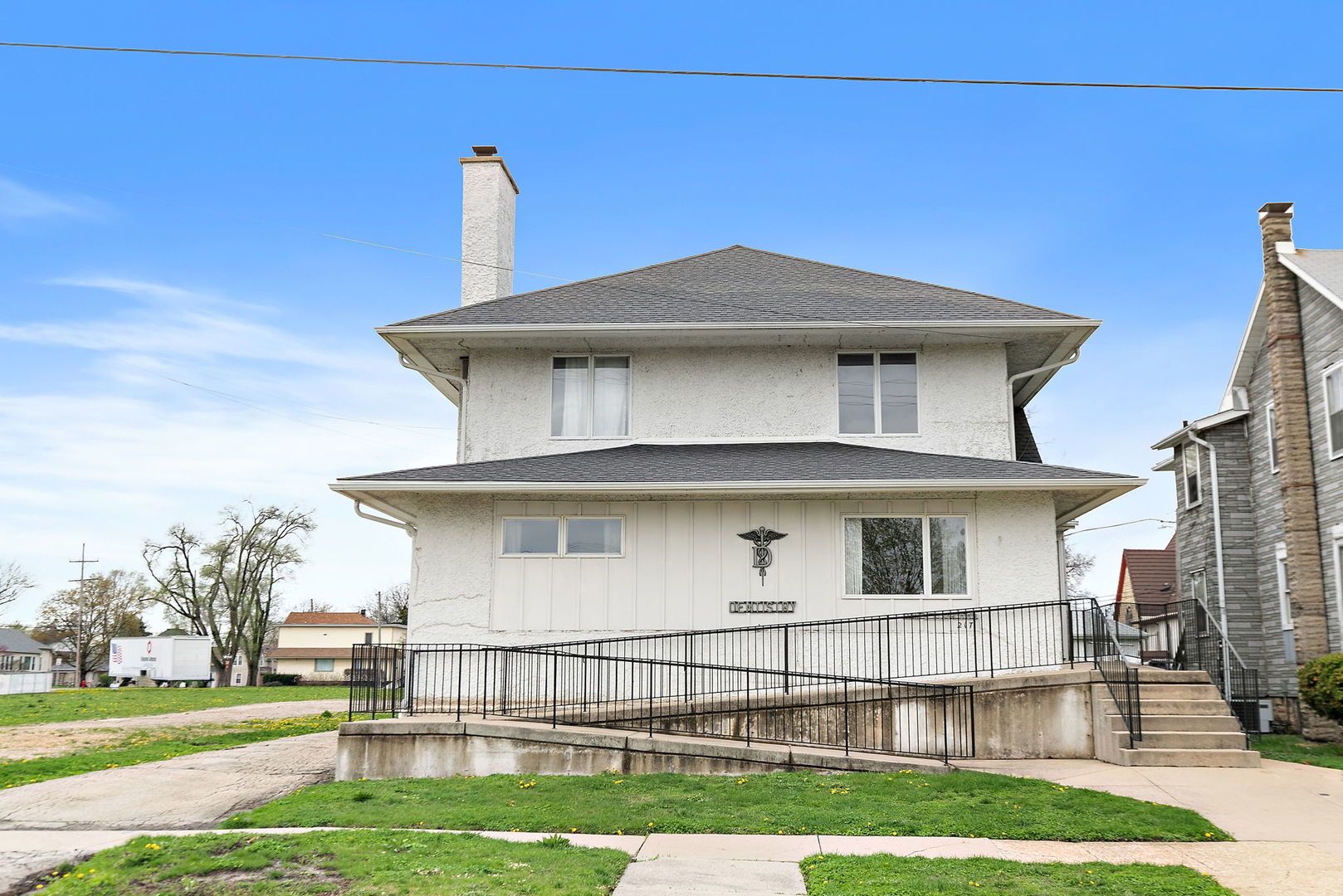 217 S 3rd Street — DeKalb, IL 60115