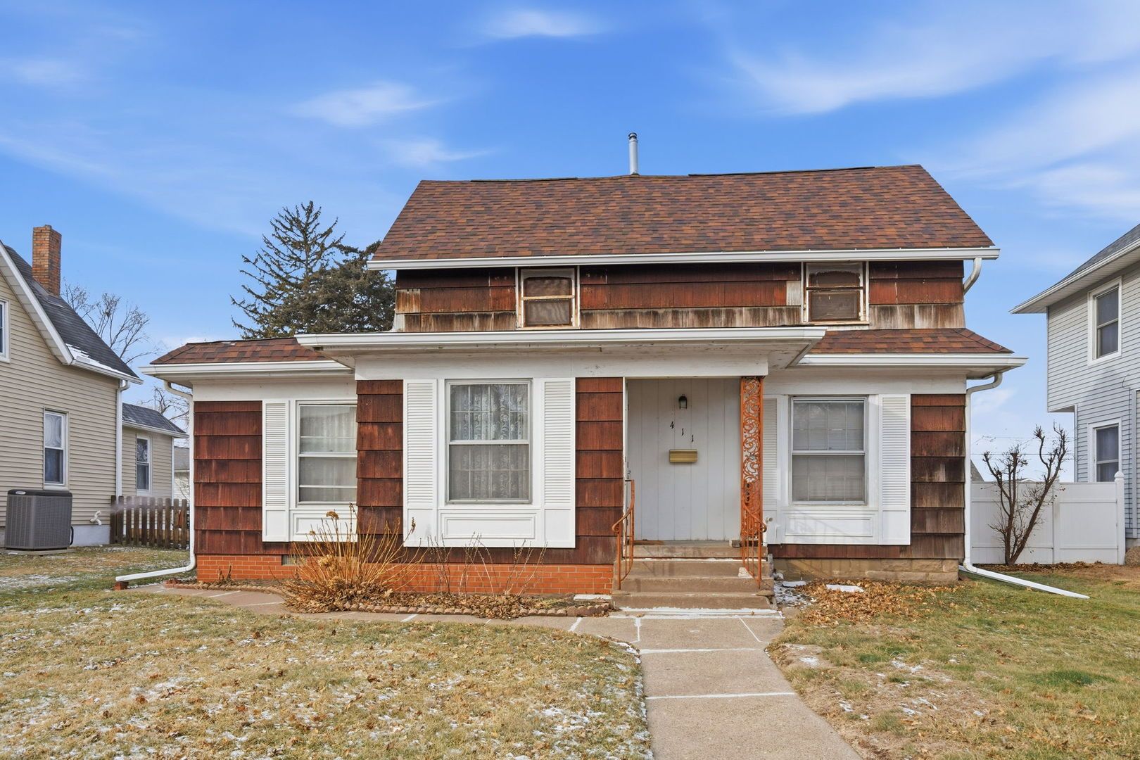 411 39th Street — Moline, IL 51265