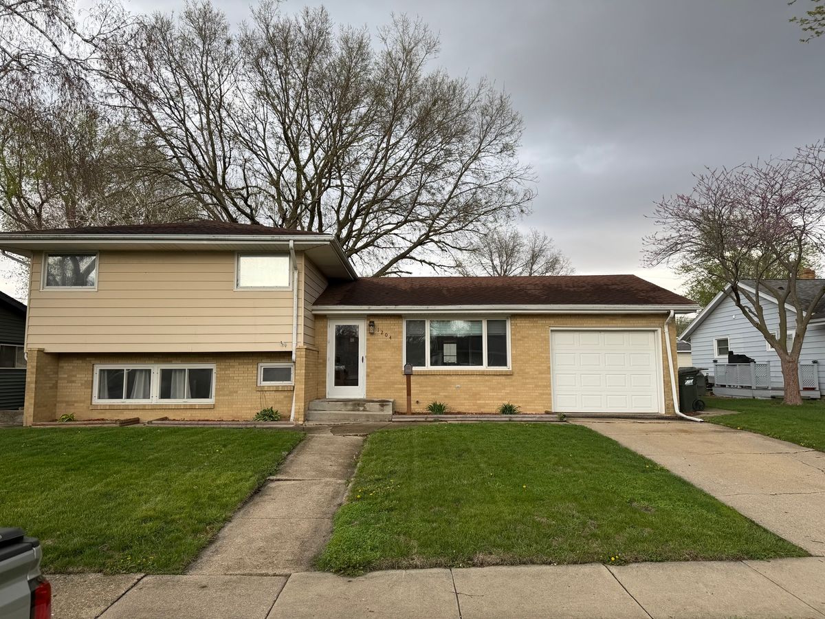 1204 19th Street, Sterling, IL 61081